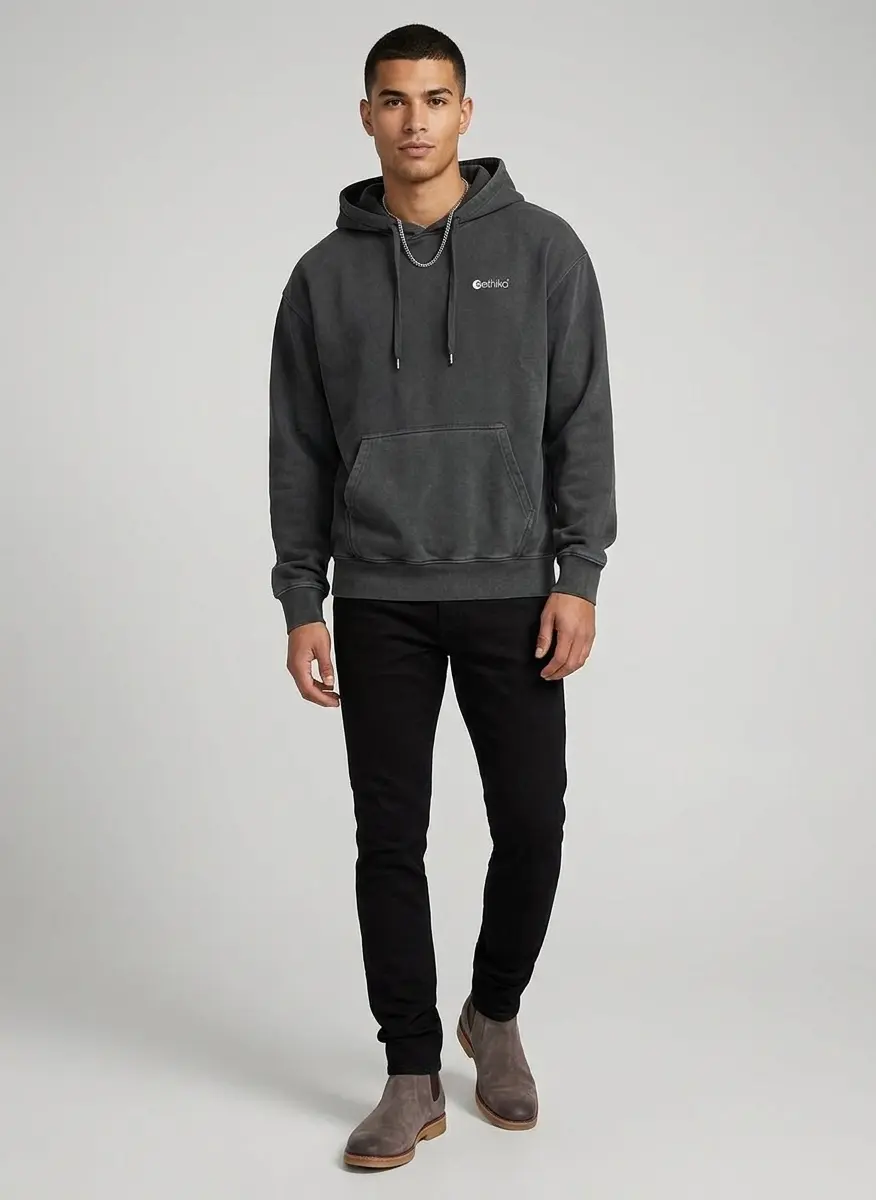 Casual Monochrome Minimalist