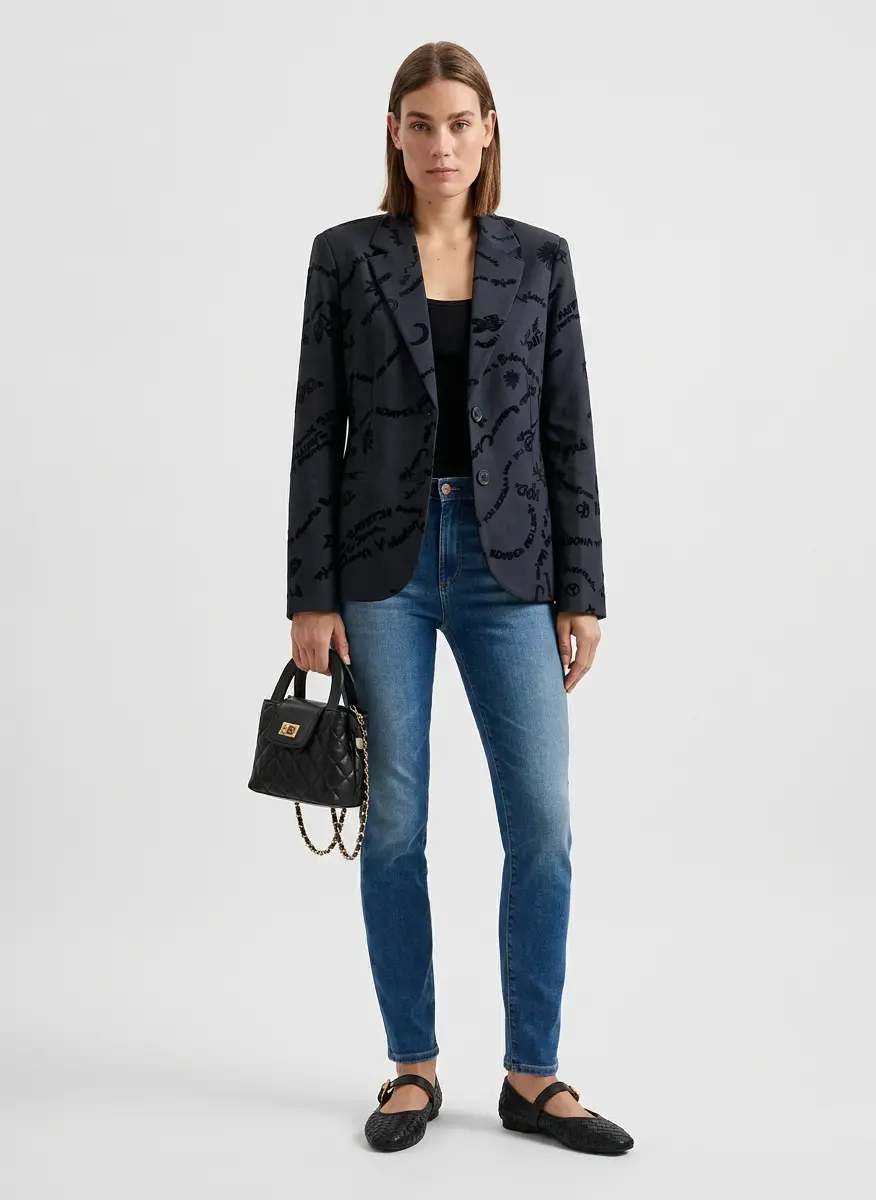 Weekend Tailored Comfort