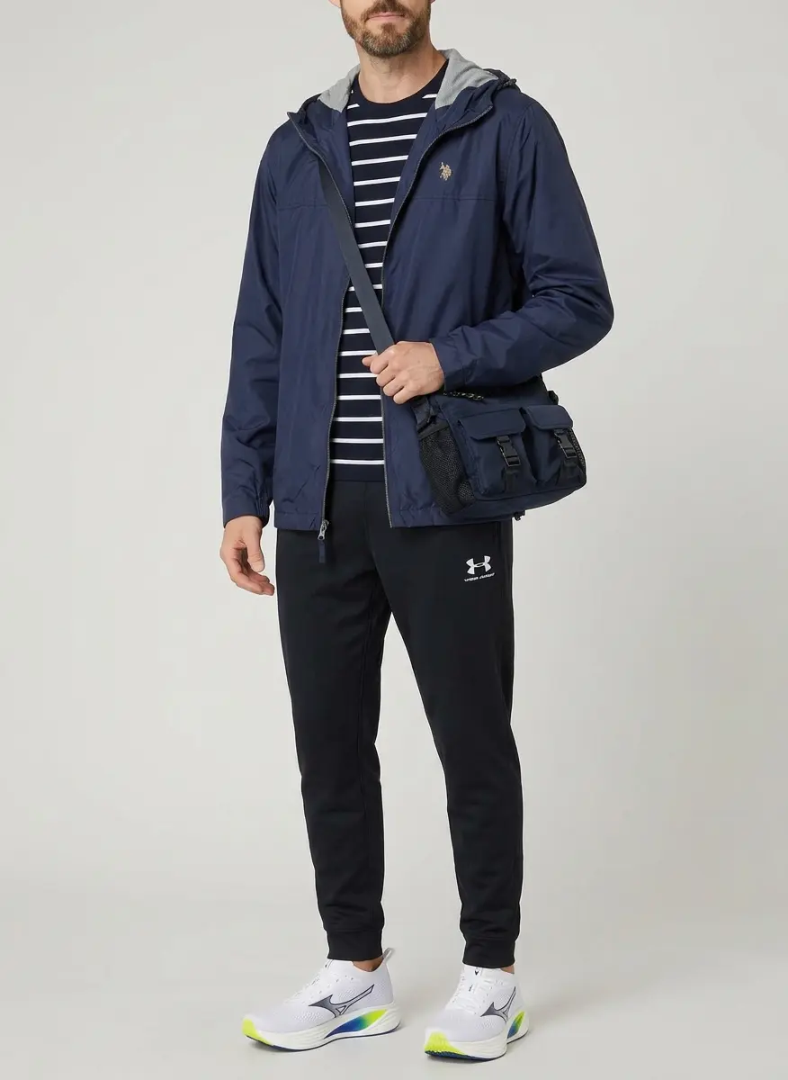 Urban Athleisure Layering