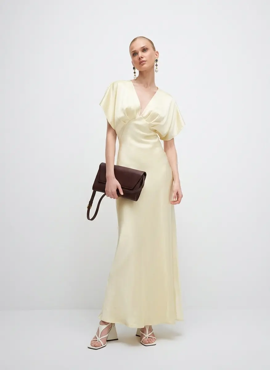 Chic Minimalist Evening