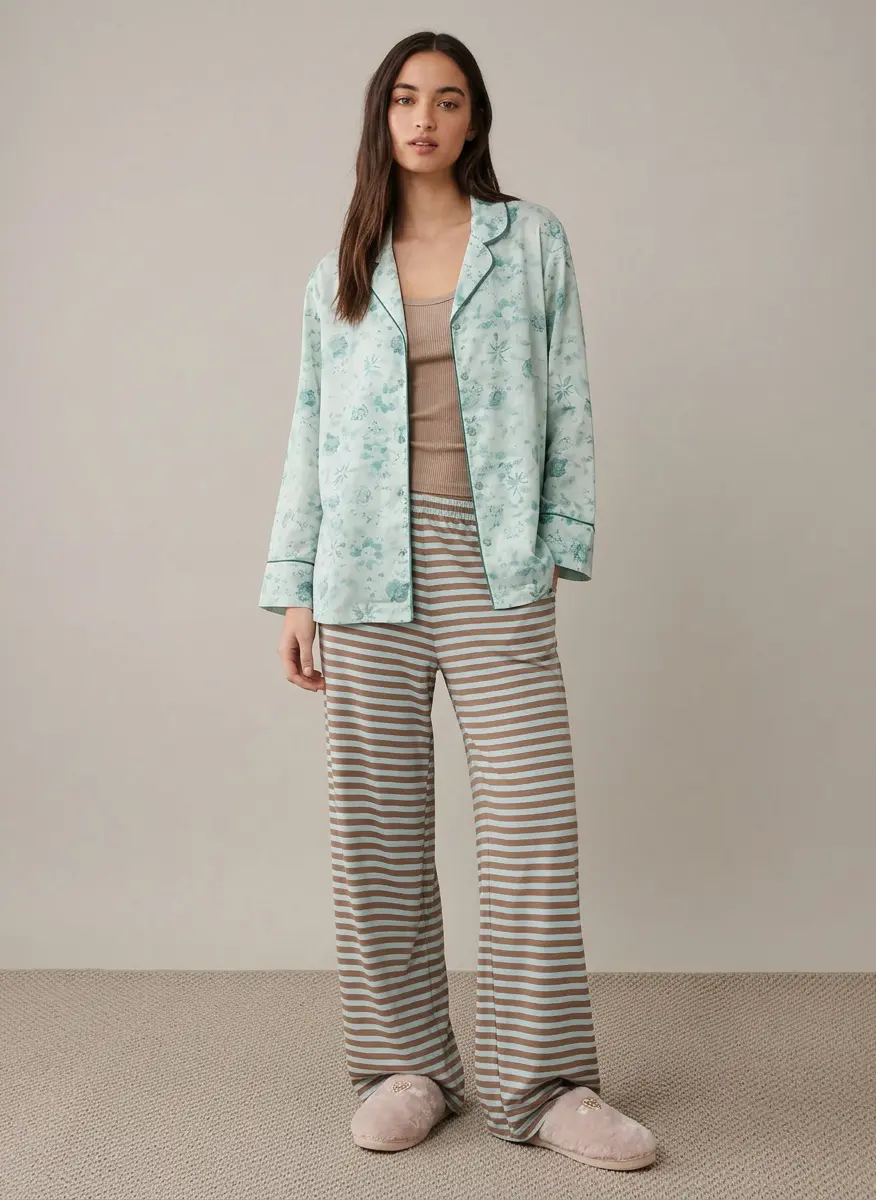 Mint Minimalist Lounger