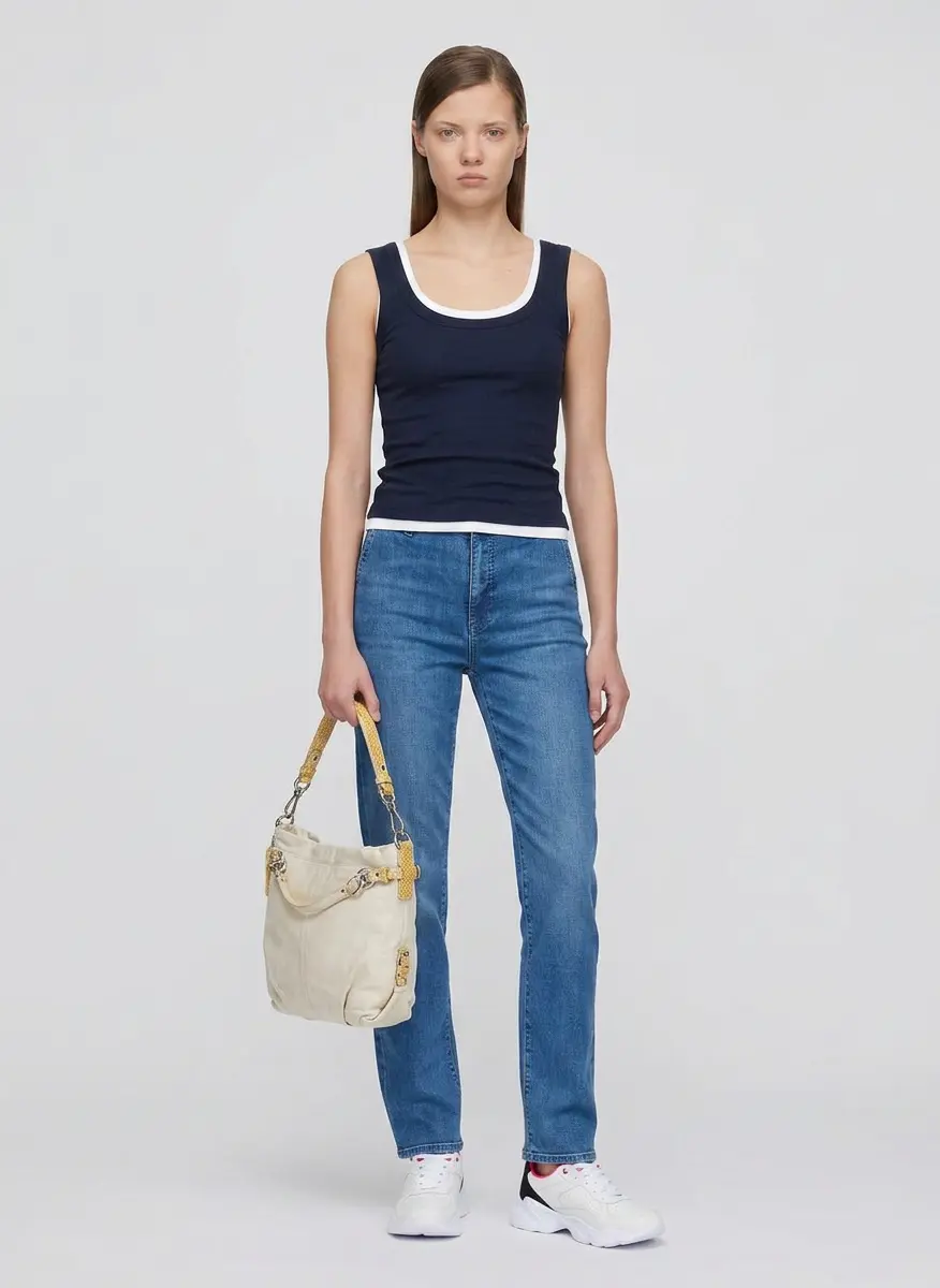 Monochromatic Minimalist