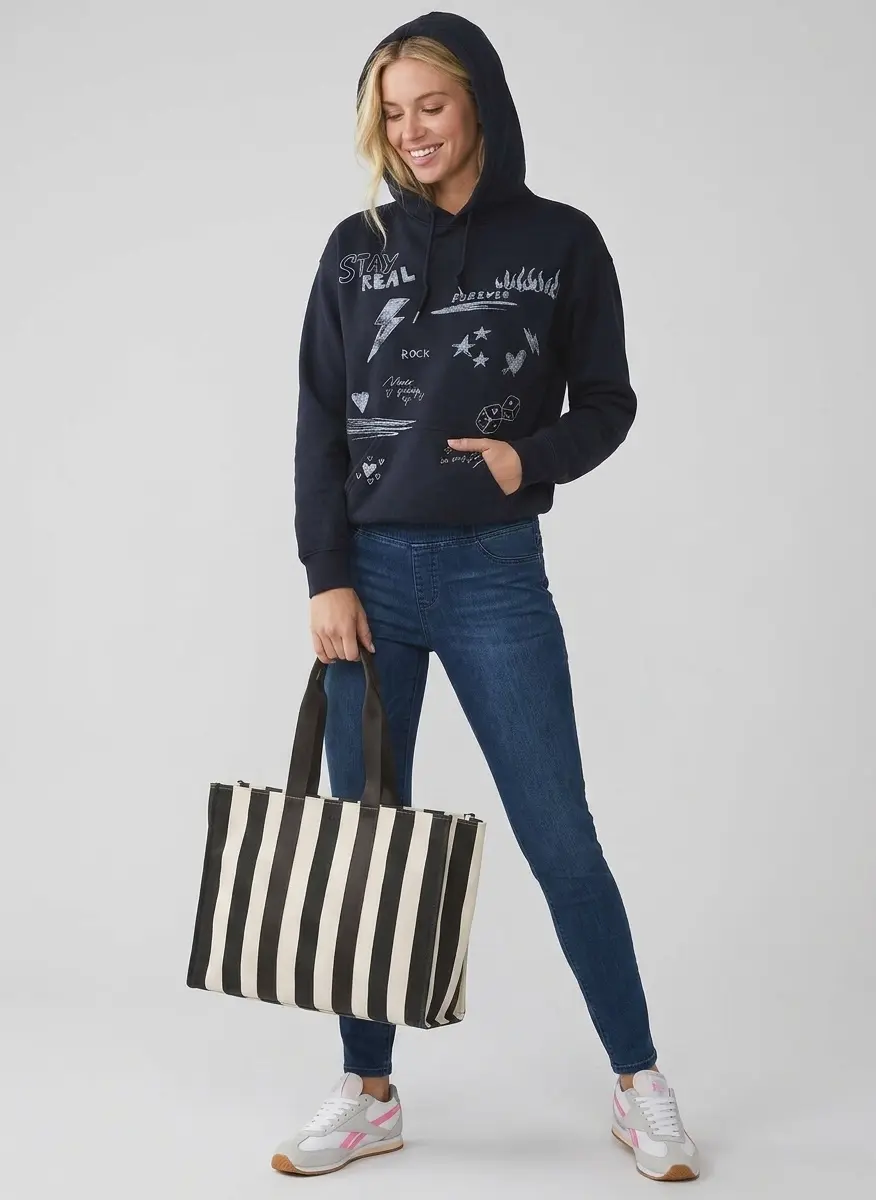 Effortless Weekend Cool