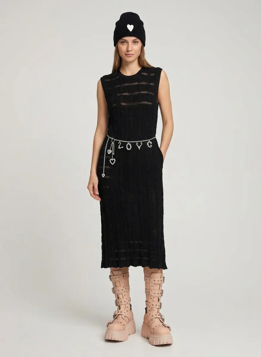 Sleek Avant-Garde