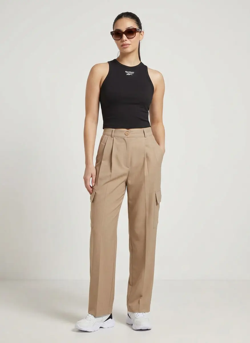 Minimalist Street Style