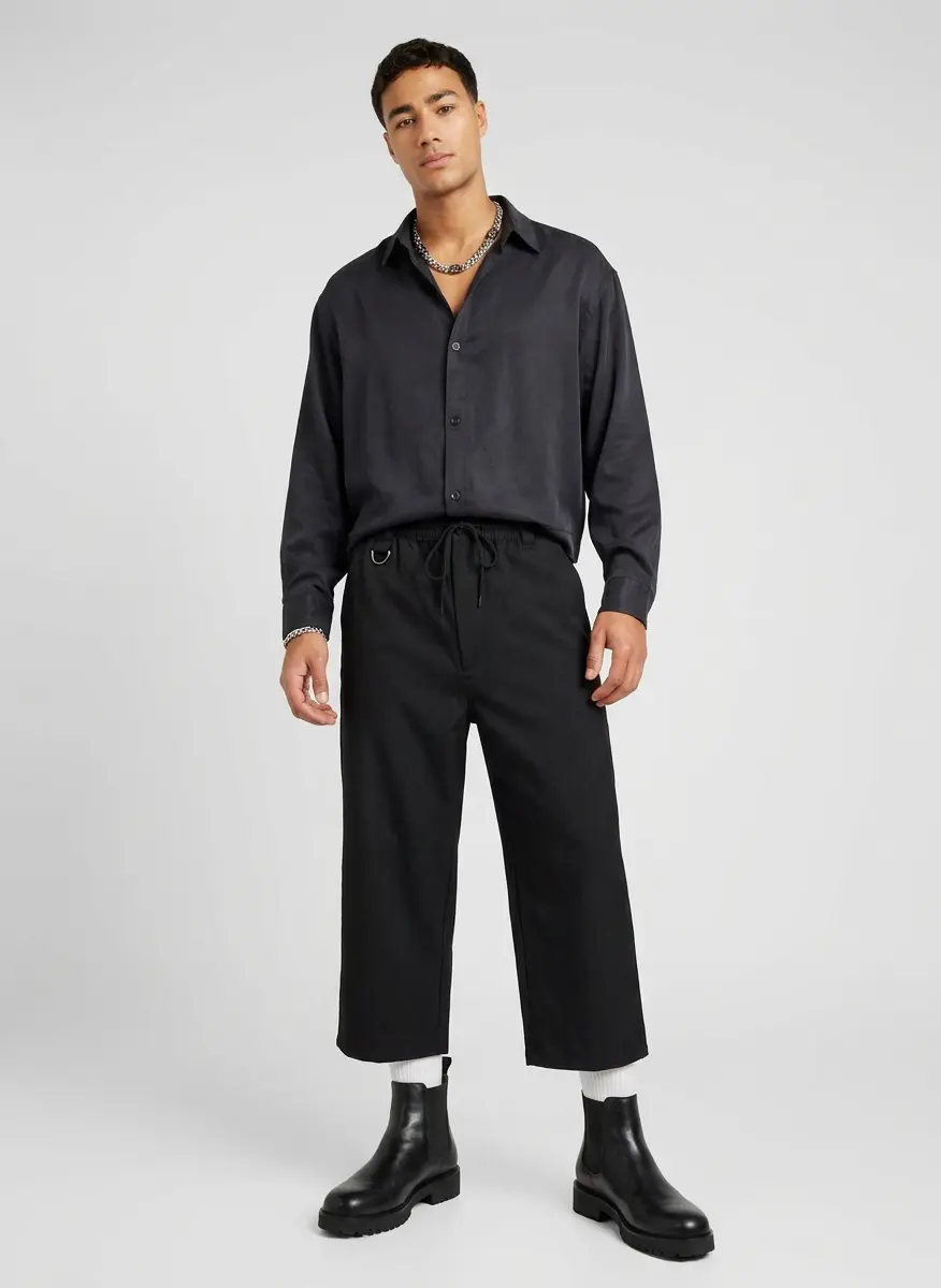 Modern Avant-Garde Minimalist