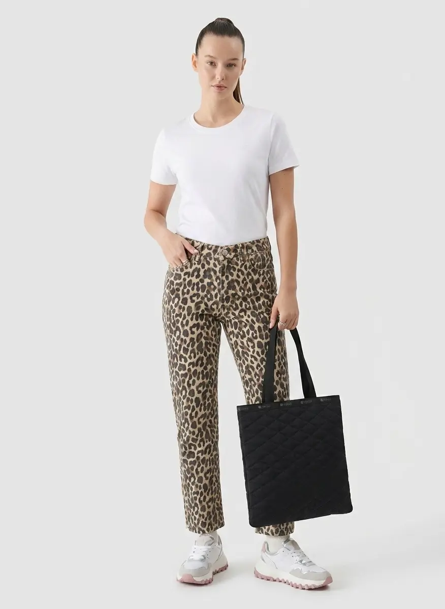 Urban Wild Street Style