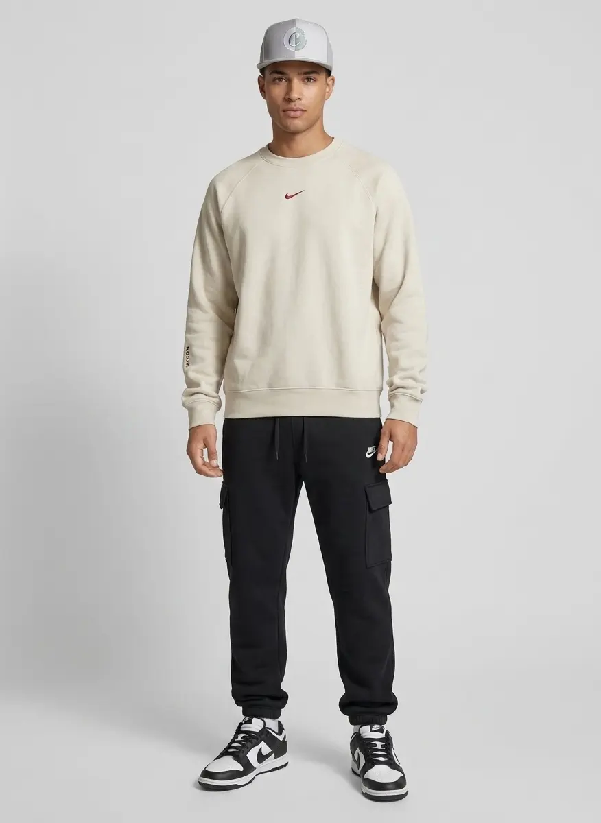 Monochrome Street Essentials