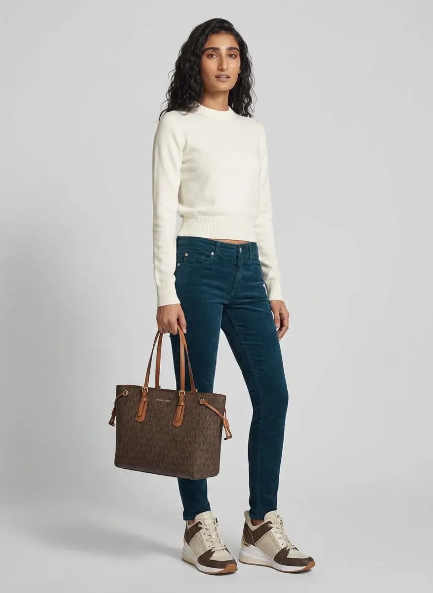 Urban Logo Luxe