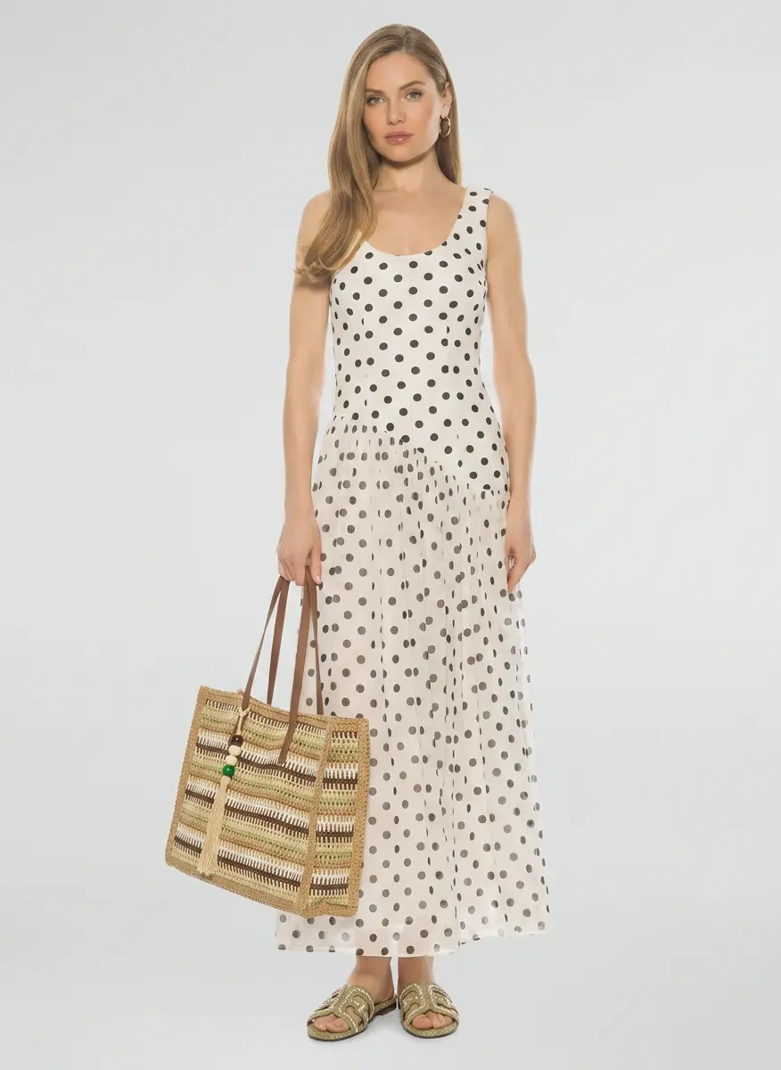 Feminine Resort Retreat