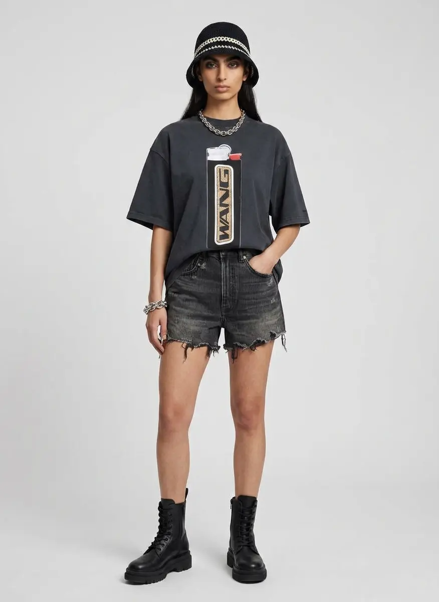 Grunge Streetwear Essential