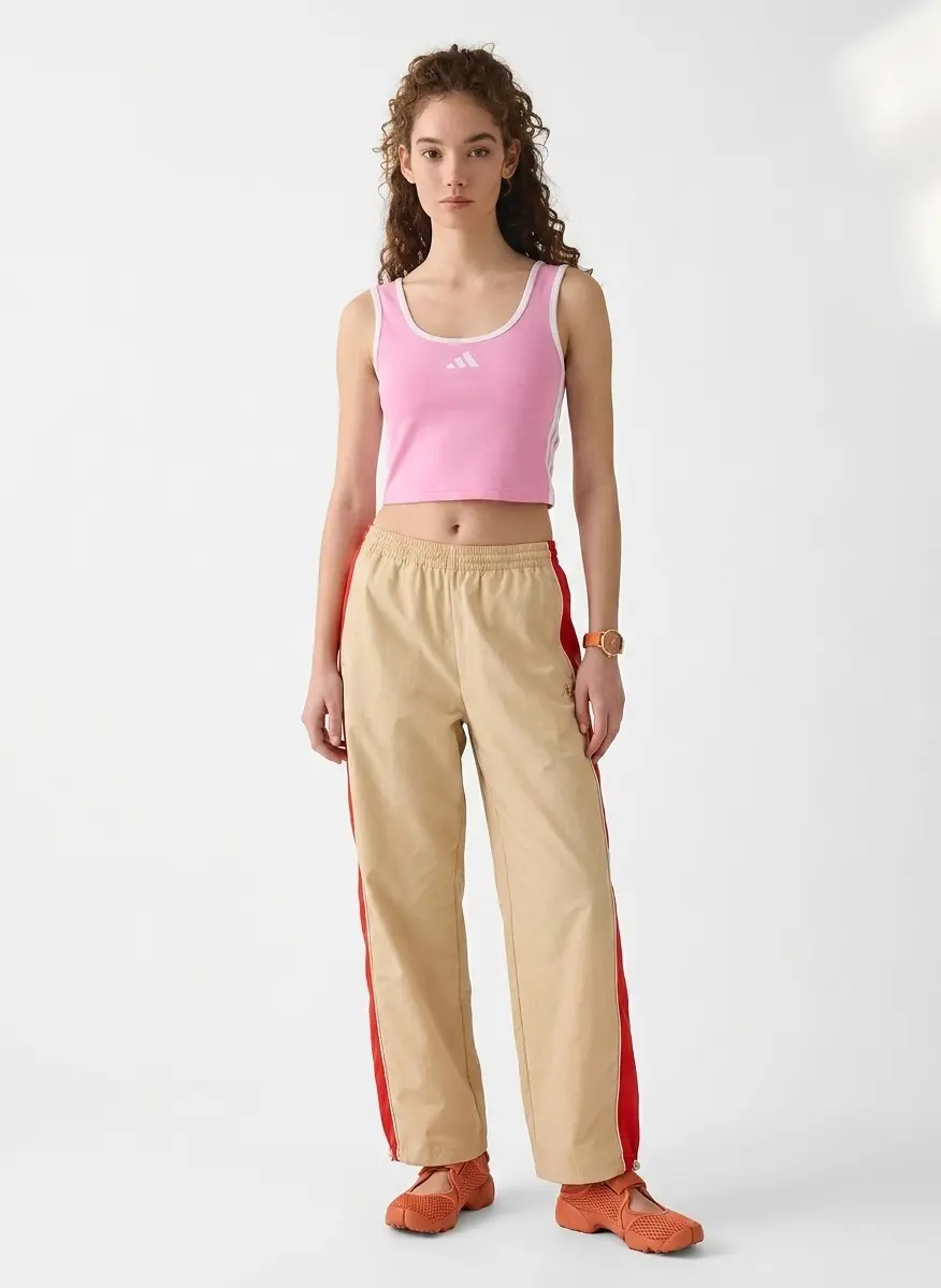 Tonal Retro Modern