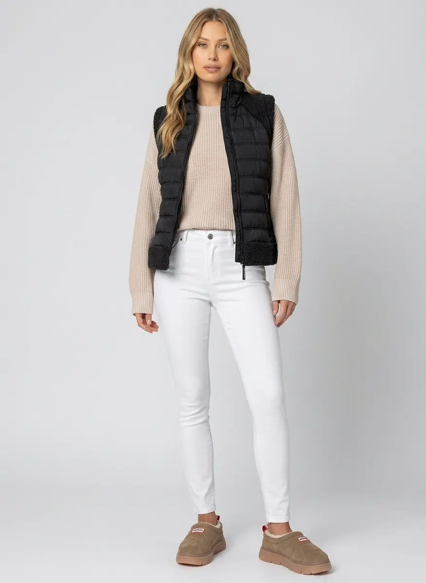Modern Minimalist Comfort