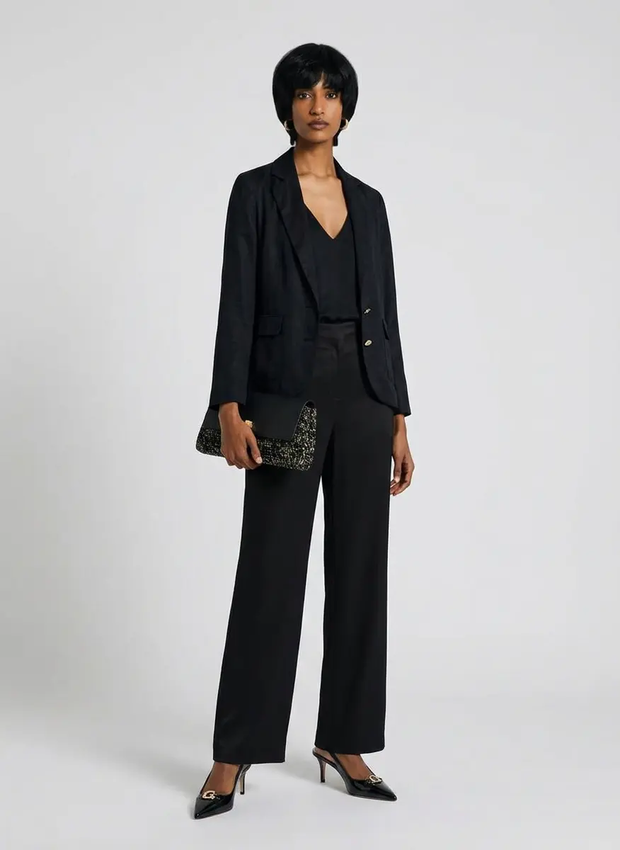 Modern Silk Monochrome