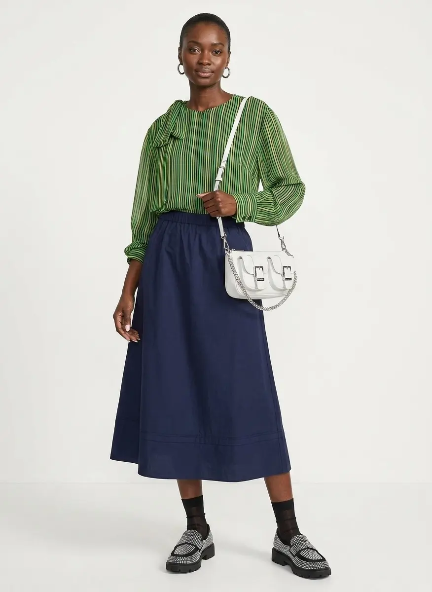 Tailored Contemporary Chic