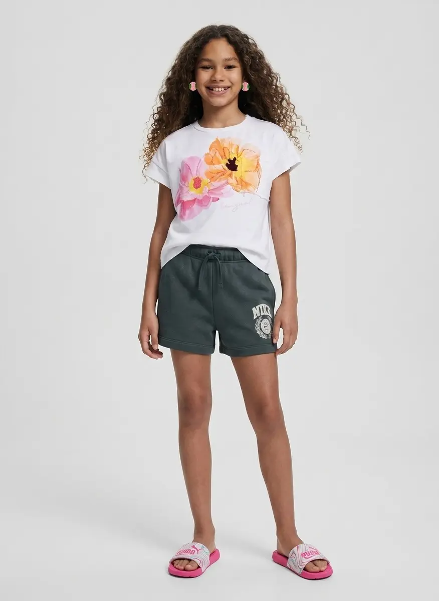 Floral Breeze Relaxed