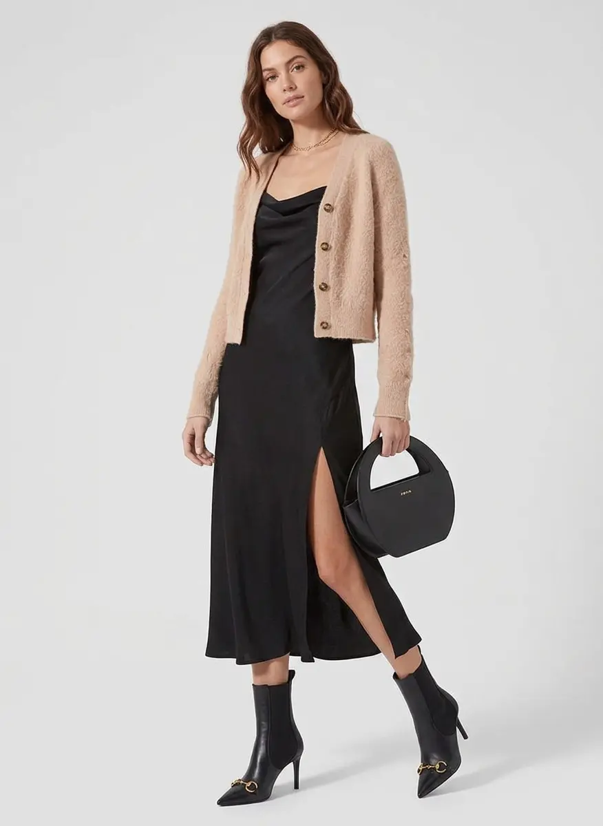 Chic Evening Minimalism