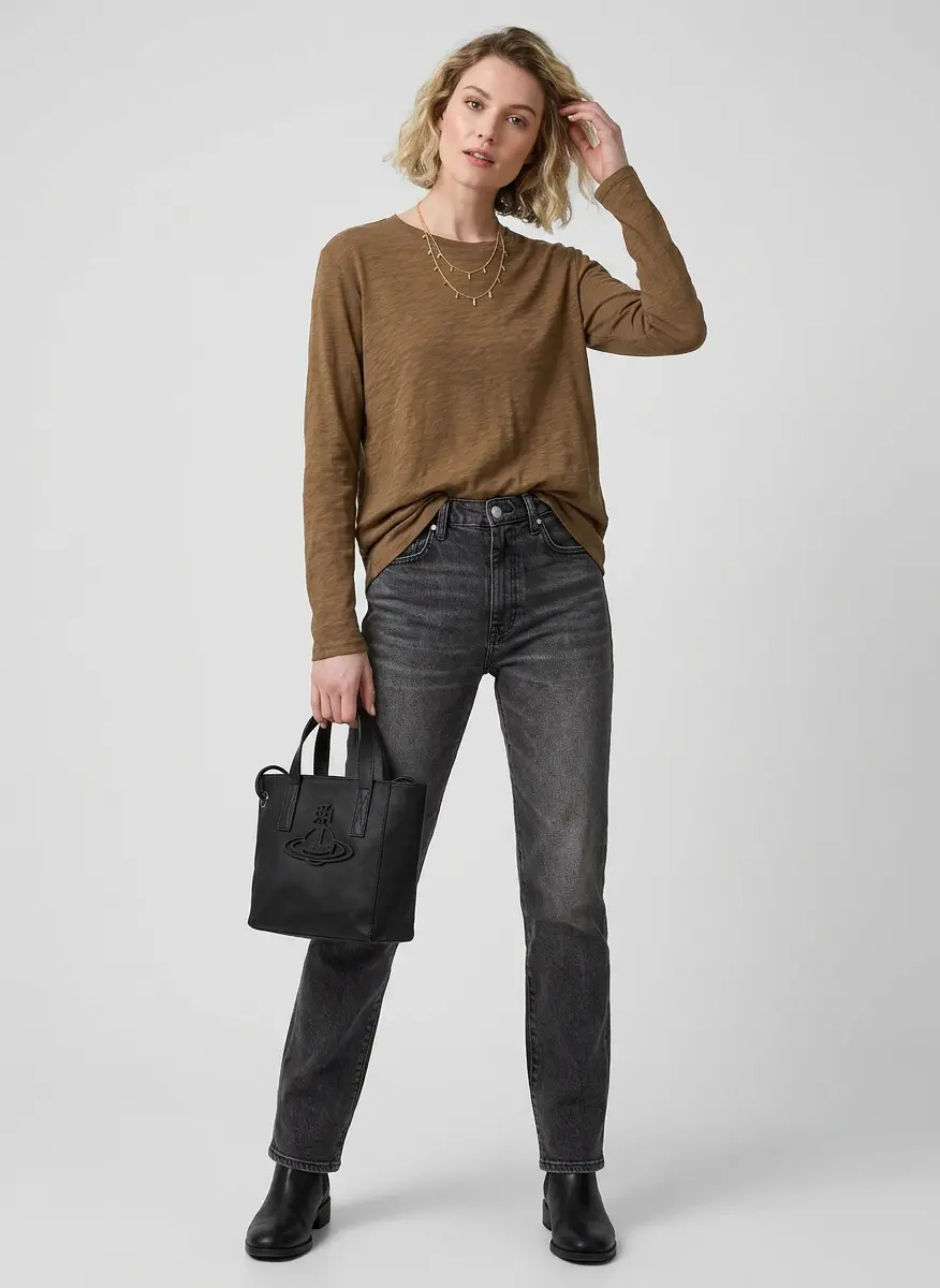 Tonal Weekend Comfort