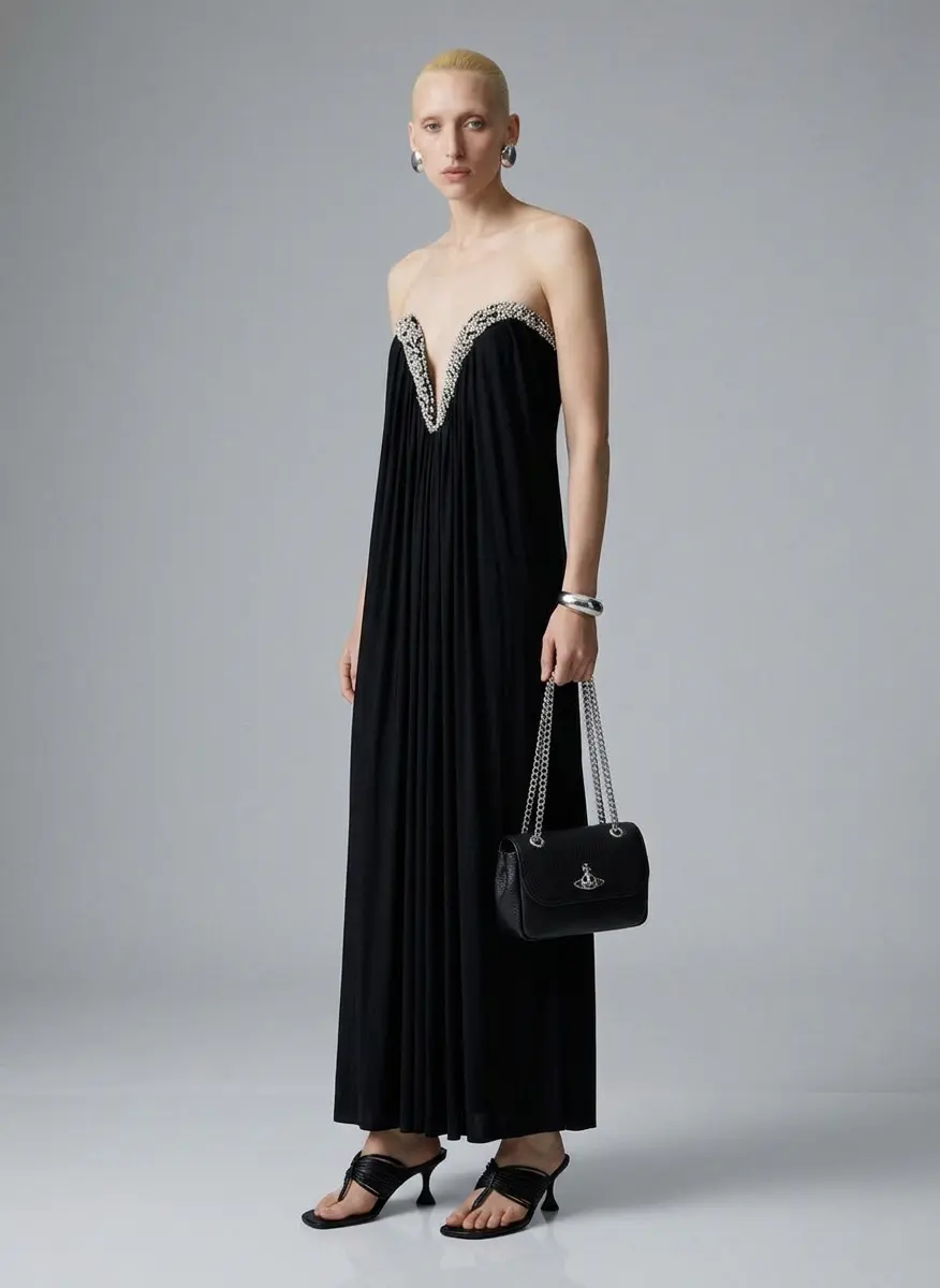 Minimalist Evening Drape