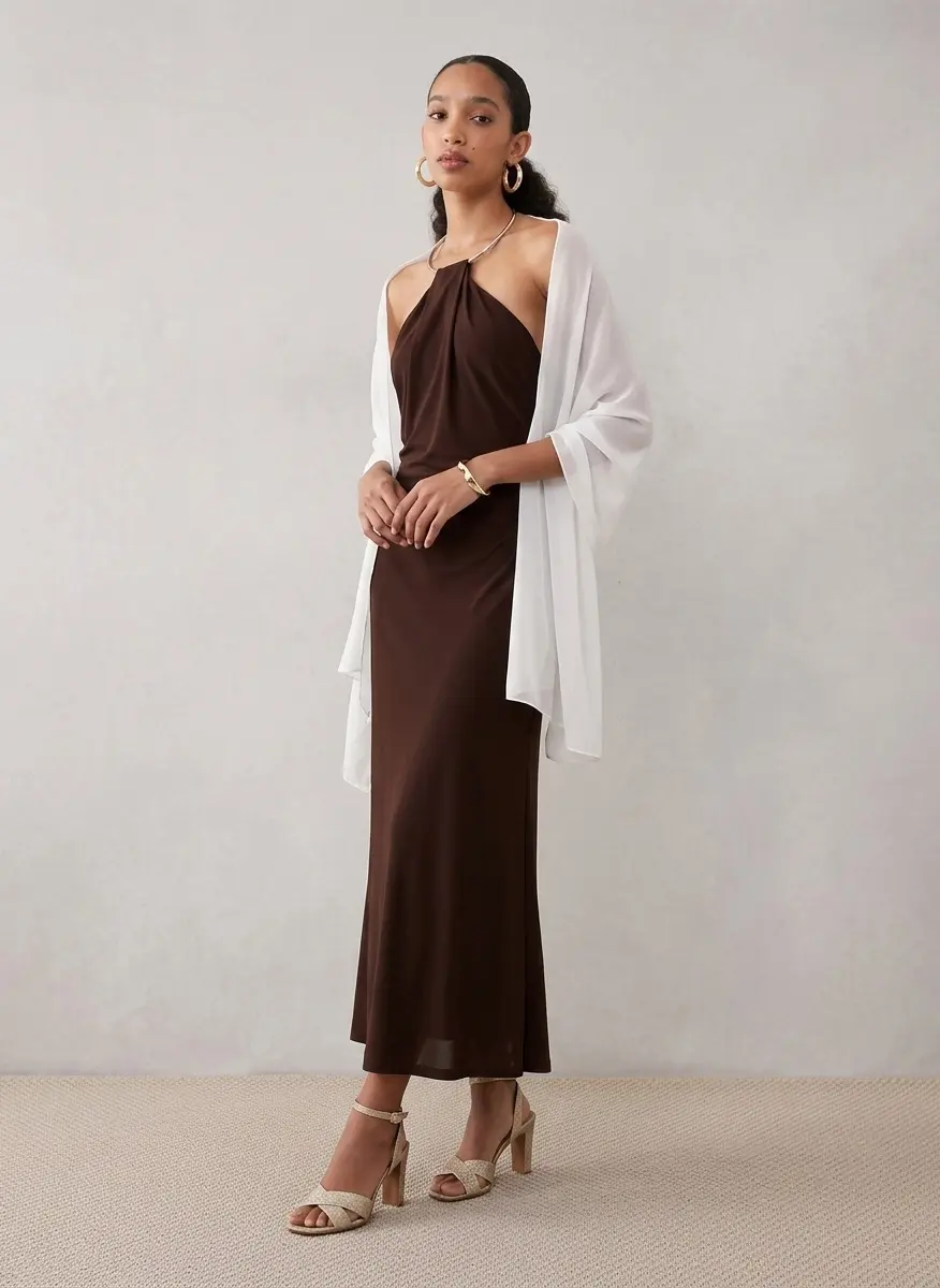 Earthy Sophisticate