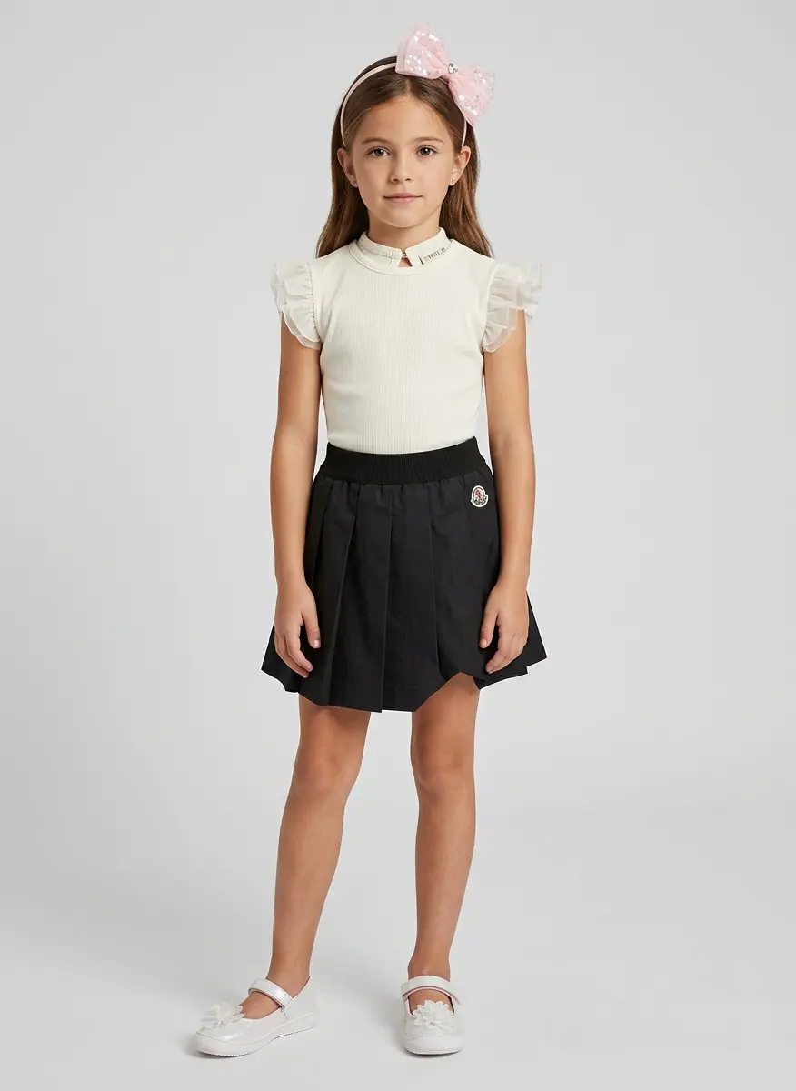 Minimalist Ruffle Elegance