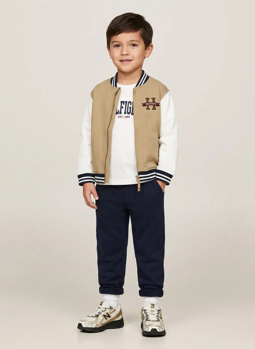 Sporty Everyday Explorer
