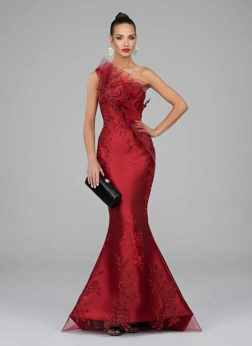 Royal Contrast Soiree