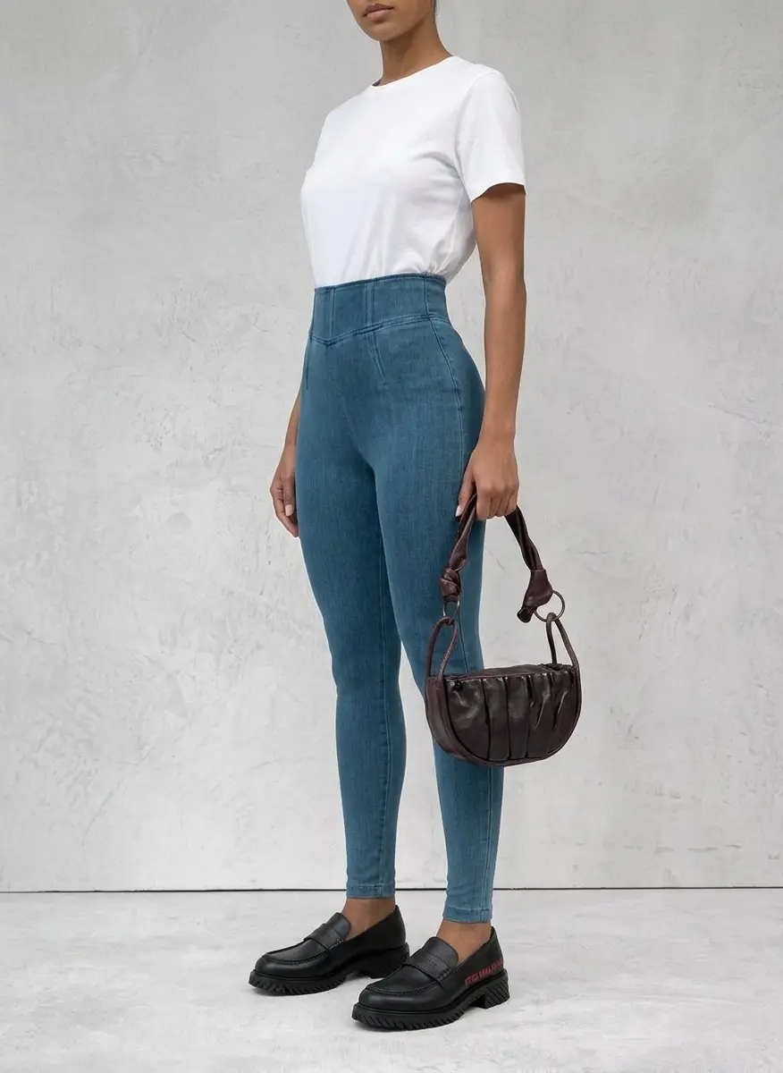 Chic Weekend Heritage