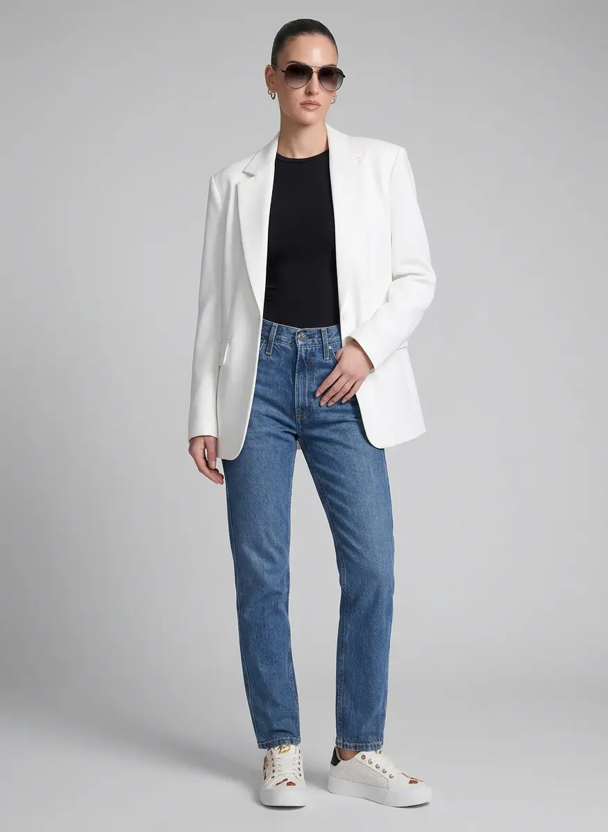 Urban Chic Minimalist