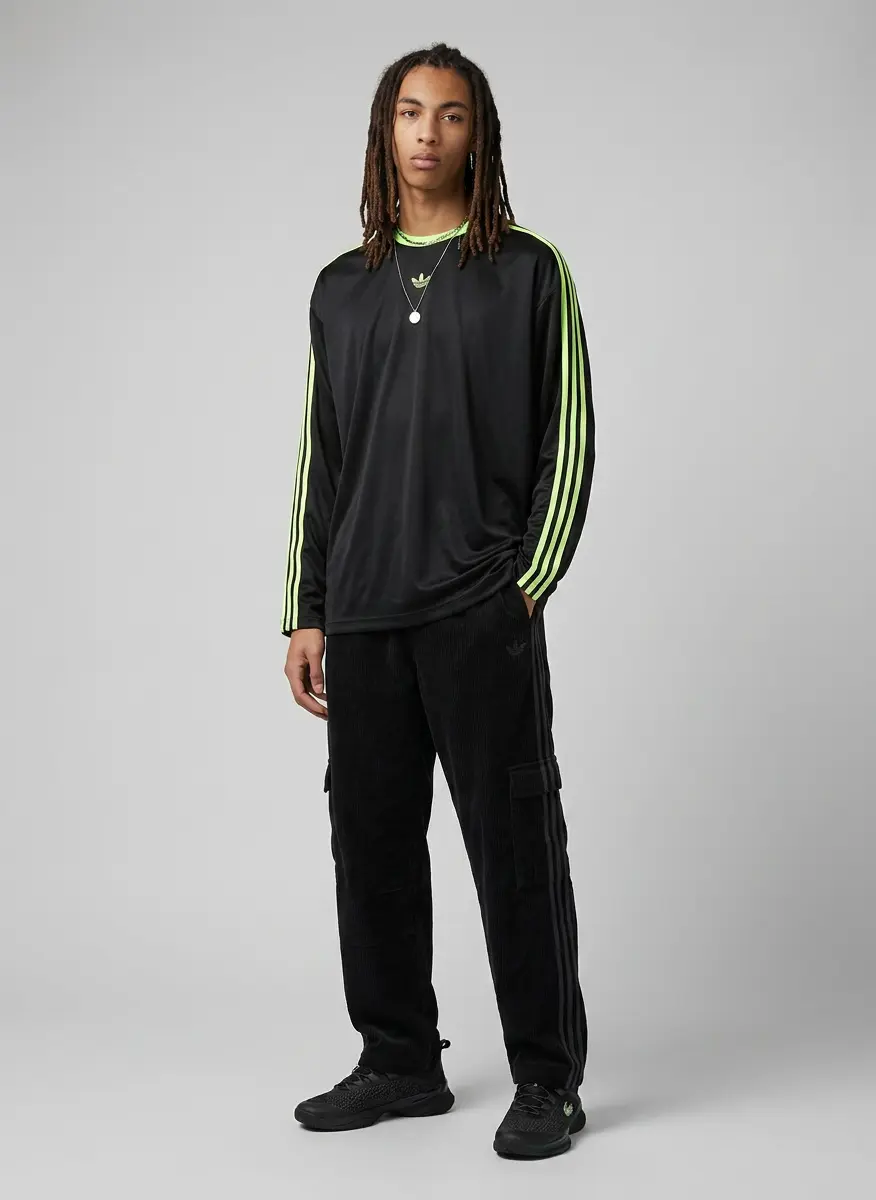 Tech Streetwear Pro