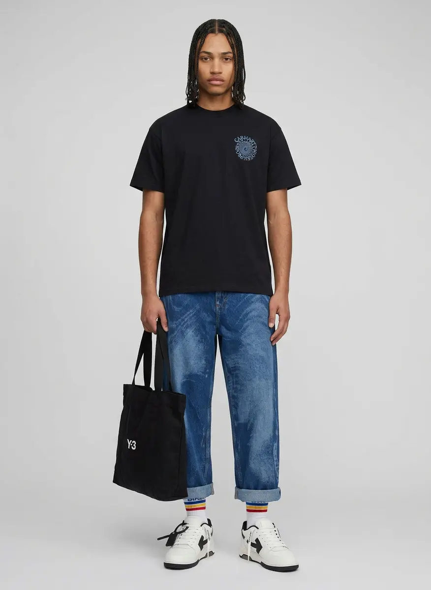 Graphic Arts & Relaxed Fit