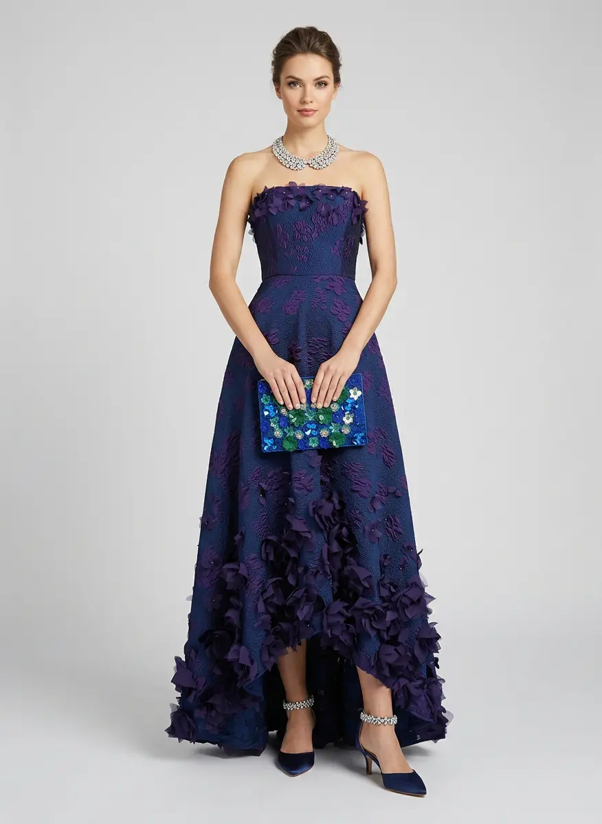 Tonal Navy Sophistication