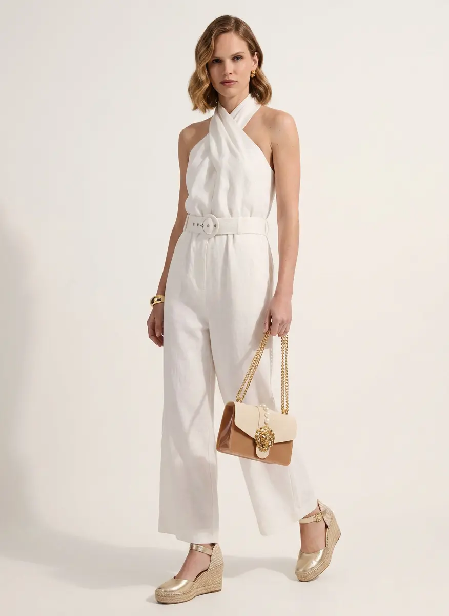 Modern Resort Minimalist