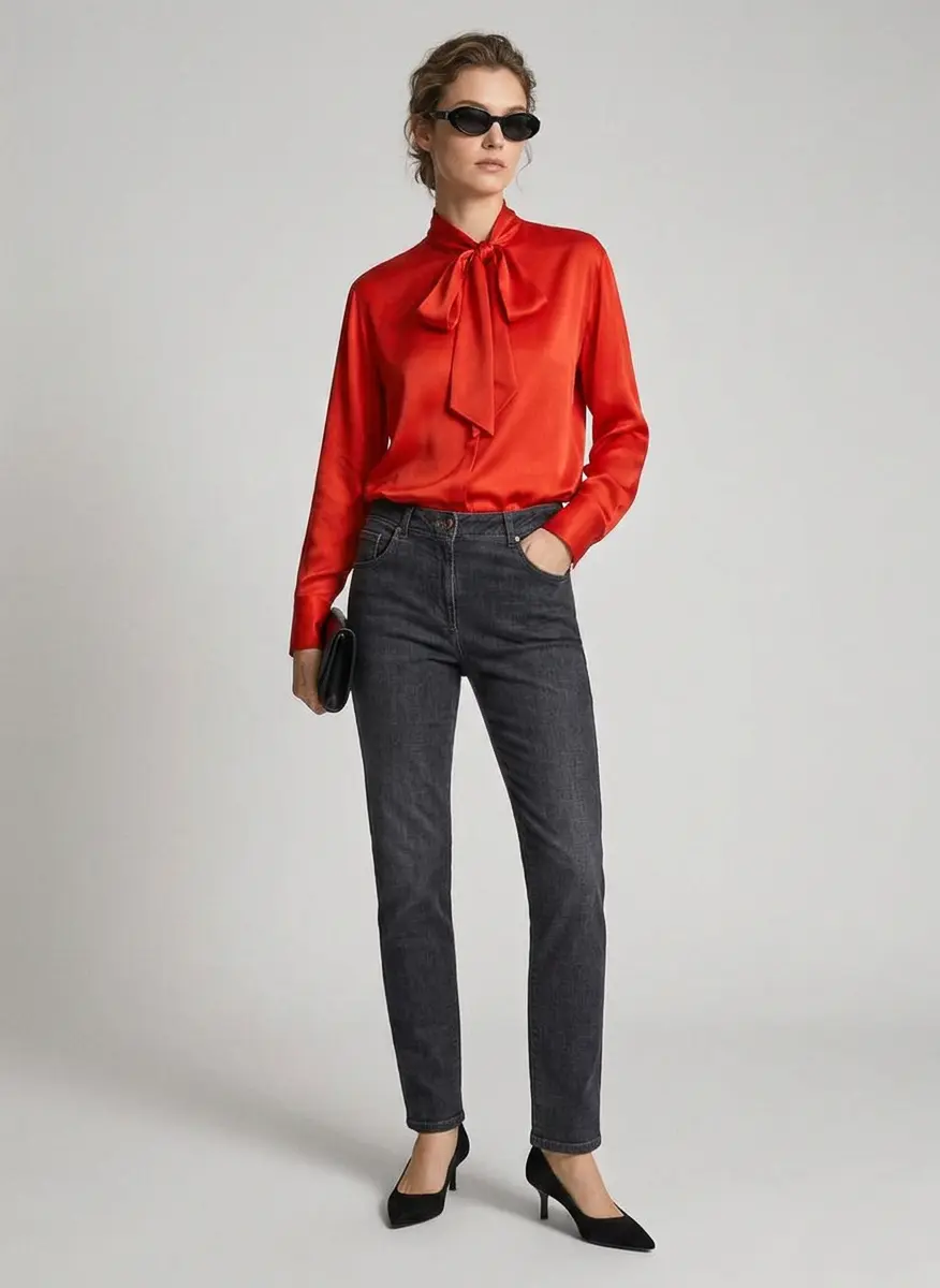 Vibrant Silk Statement