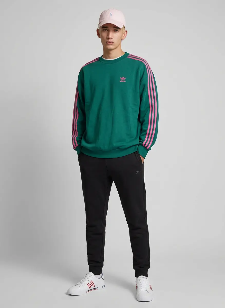 Sporty Retro Vibe