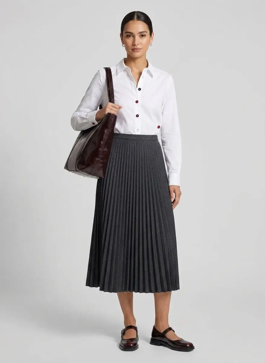 Polished Casual Contrast