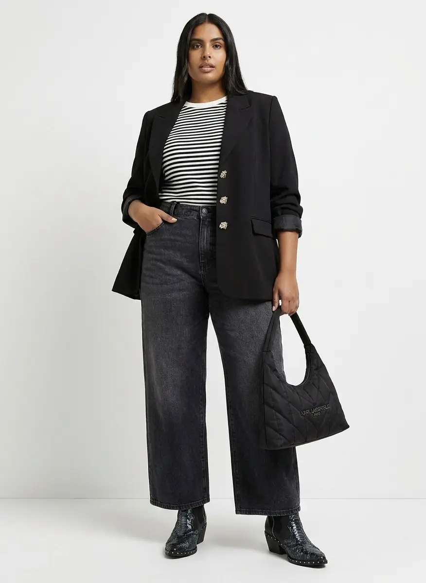 Urban Monochrome Chic
