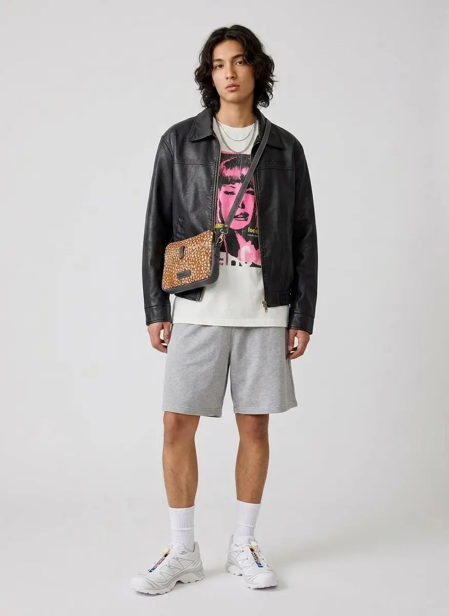 Minimalist Sporty Comfort