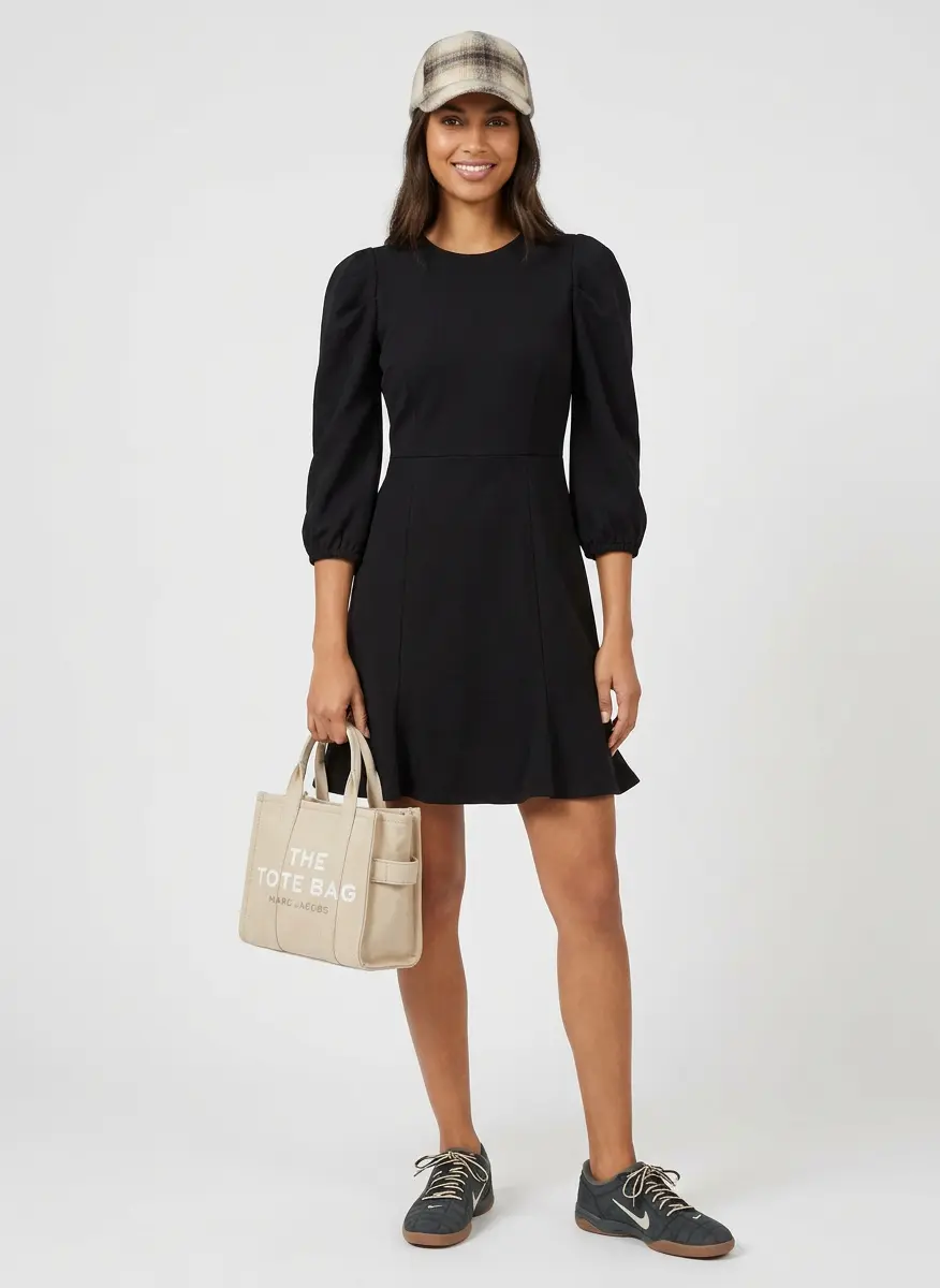 Sporty Chic Contrast