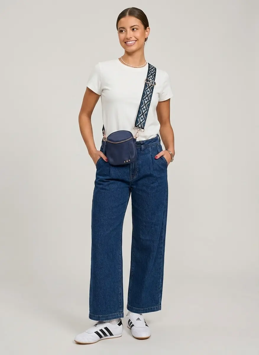Modern Minimalist Casual