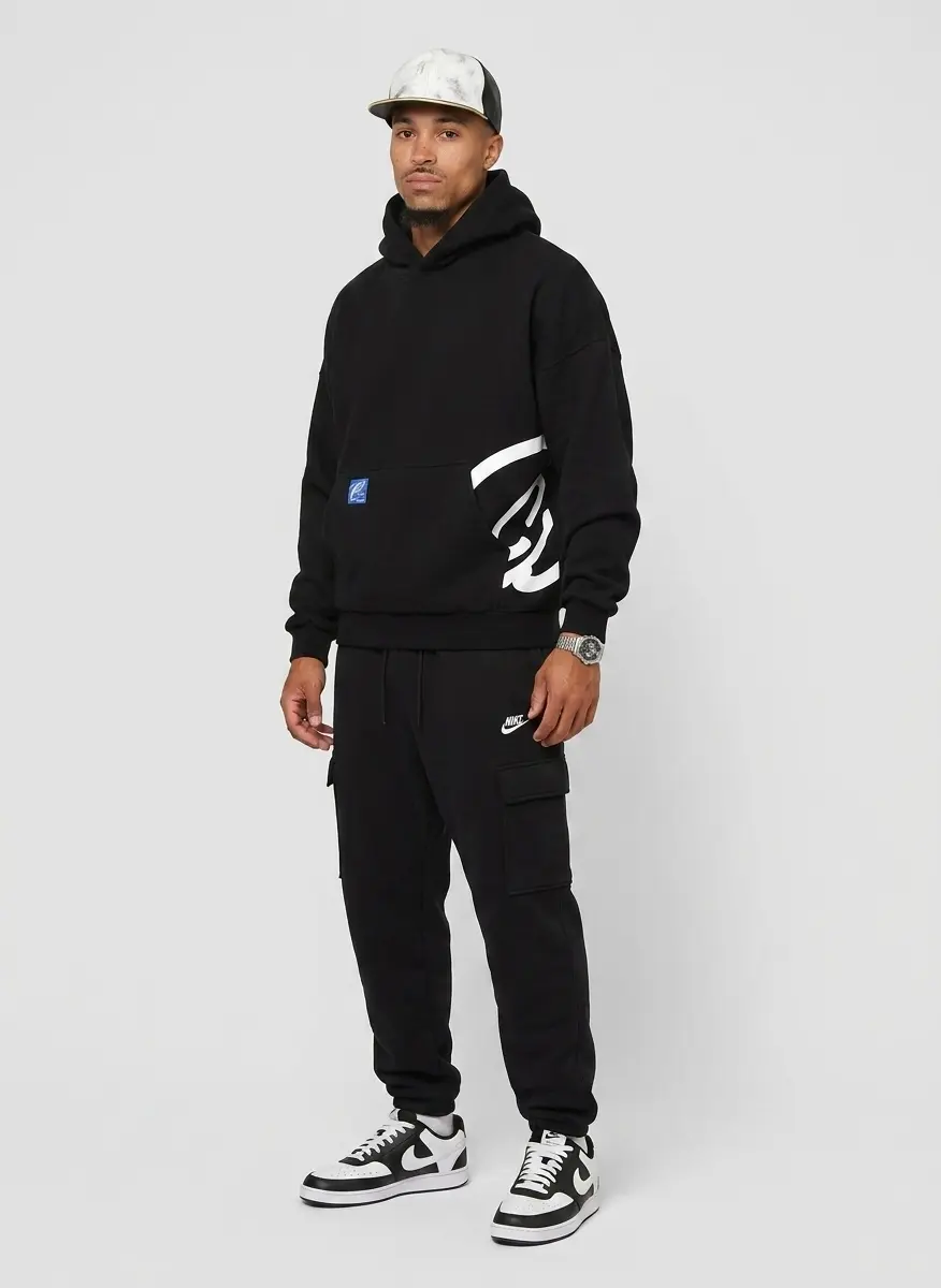 Urban Monochrome Utility