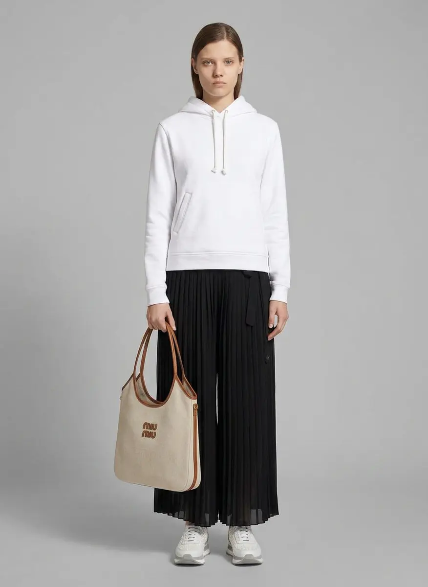 Modern Feminine Edge