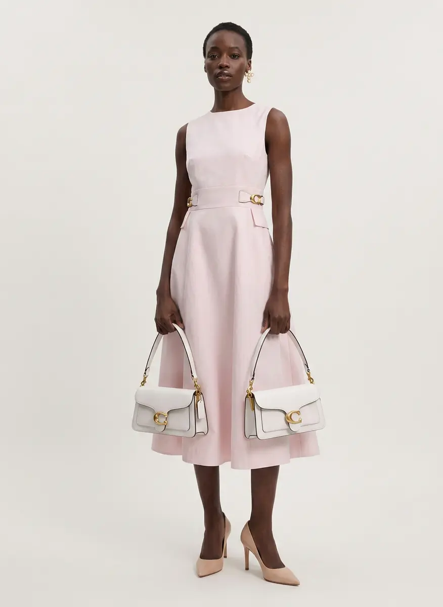 Sophisticated Monochromatic