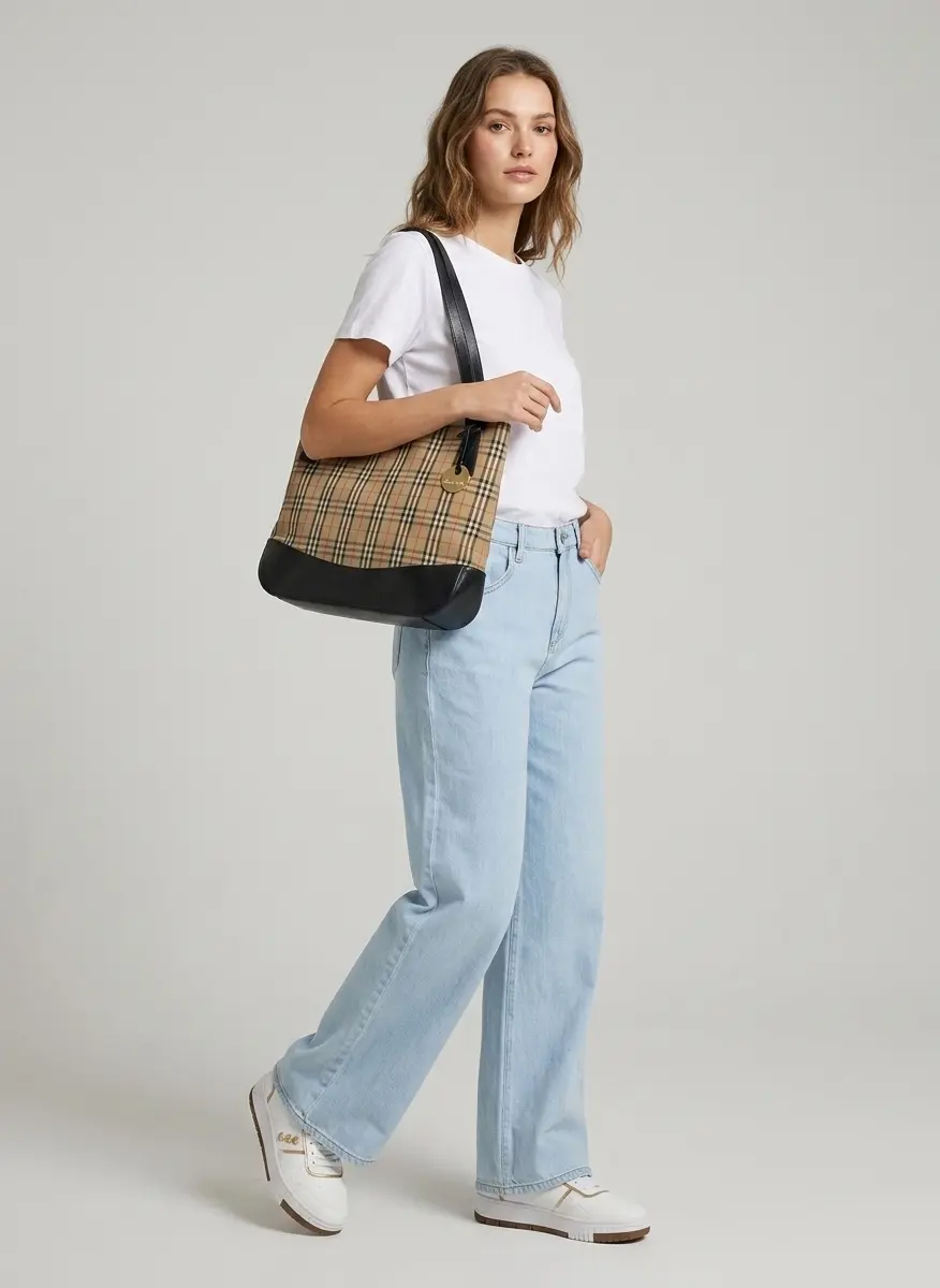 Modern Minimalist Casual