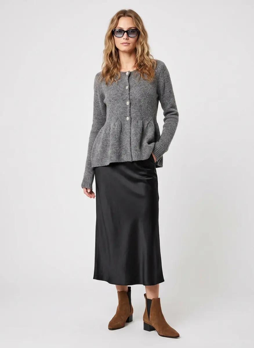 Feminine Textural Mix