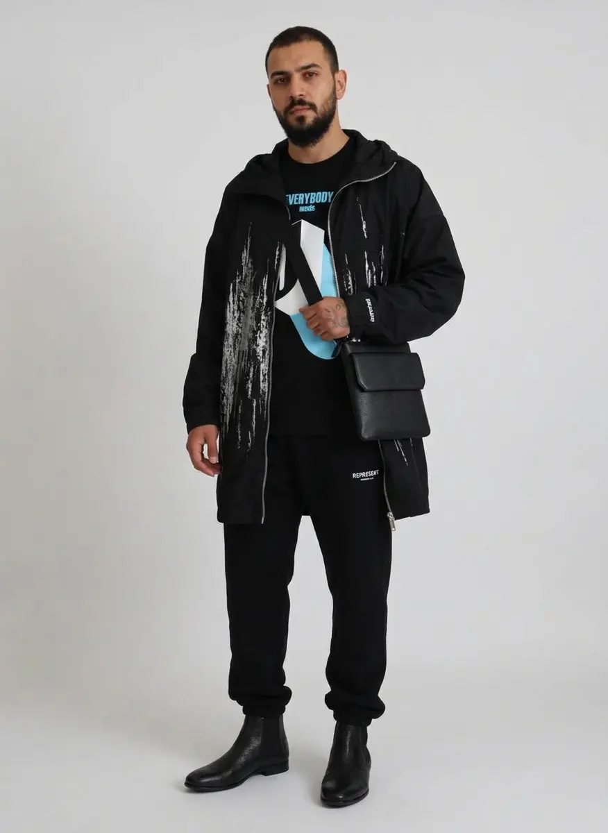 Contemporary Designer Minimalist