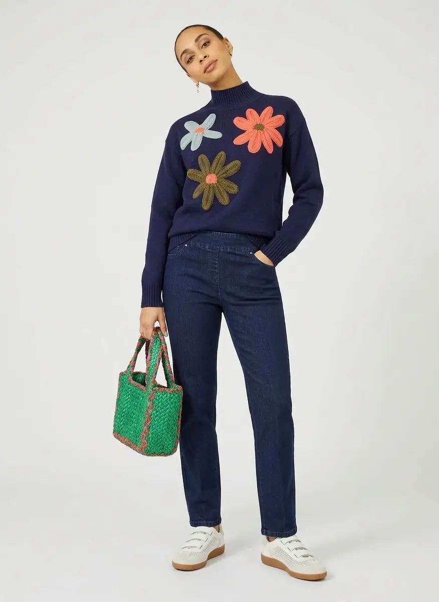 Casual Chic Navy Harmony