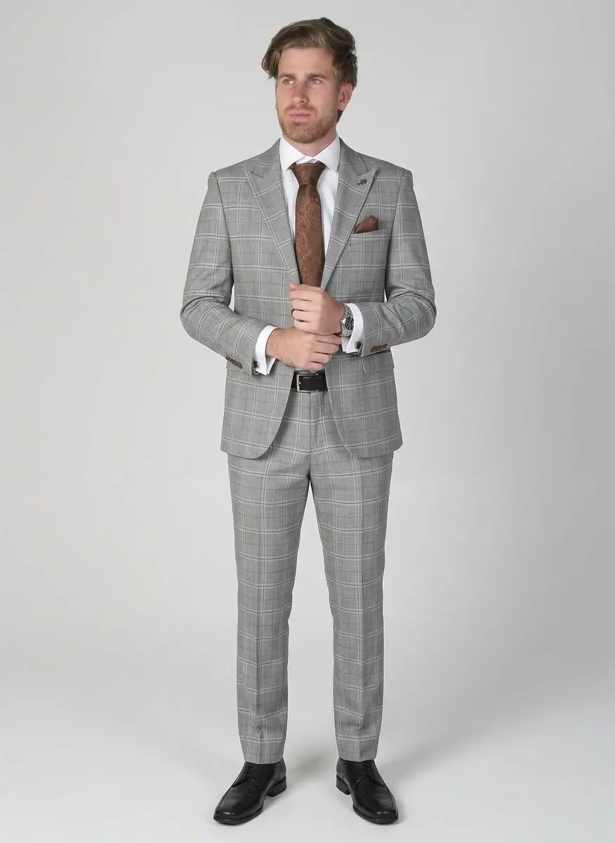 Monochrome Executive