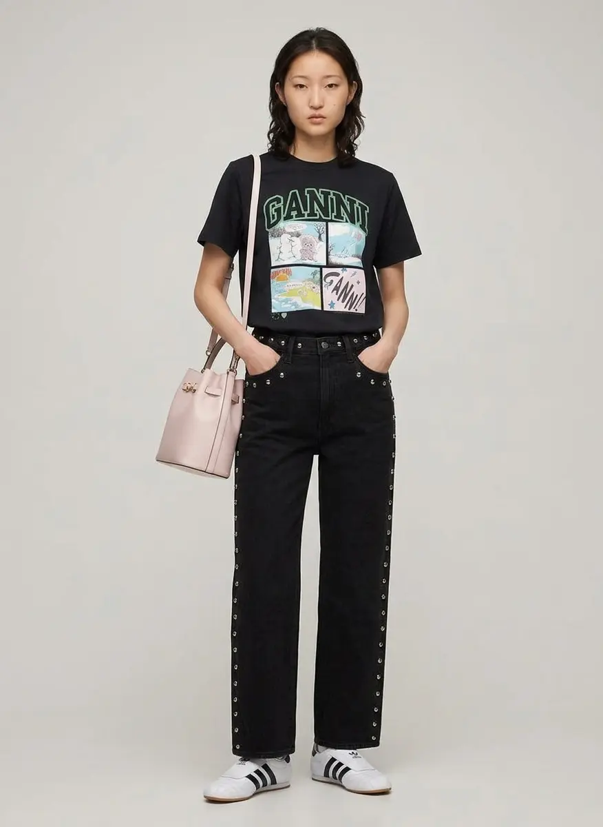 Modern Minimalist Casual
