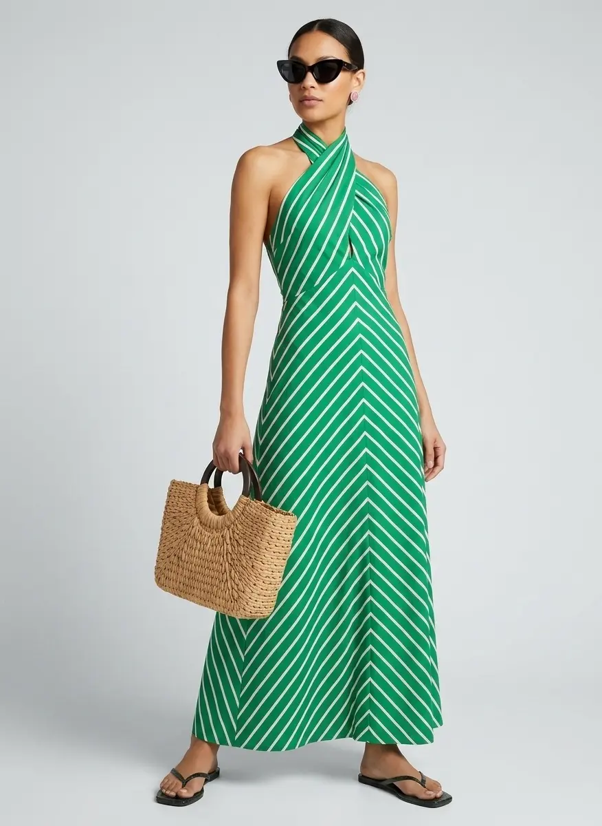 Effortless Summer Stroll
